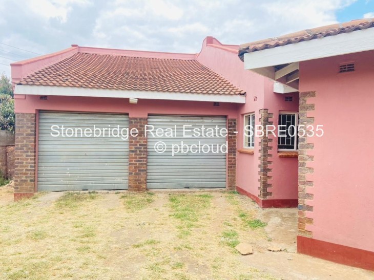4 Bedroom House for Sale in Bluff Hill, Harare