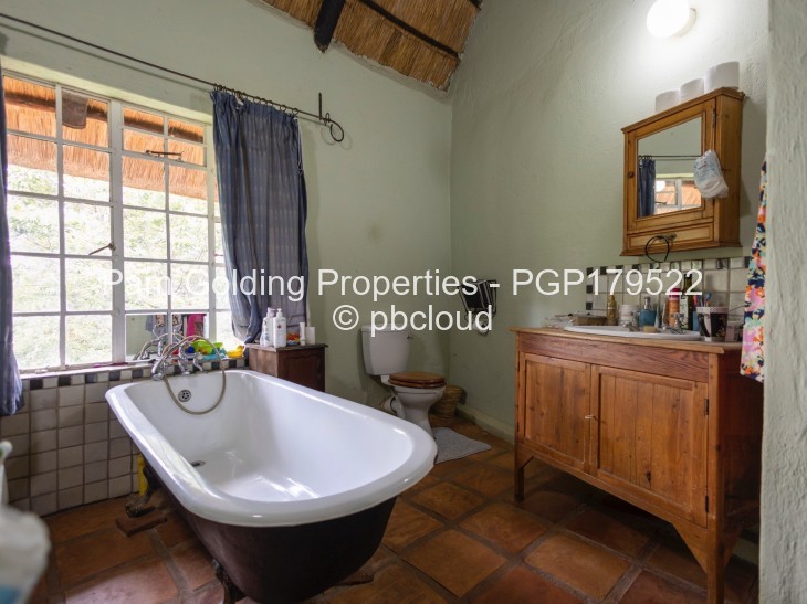 4 Bedroom House for Sale in Glen Forest, Harare