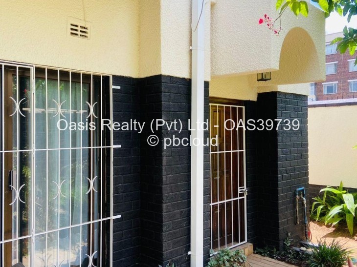 Townhouse/Complex/Cluster for Sale in Avenues, Harare