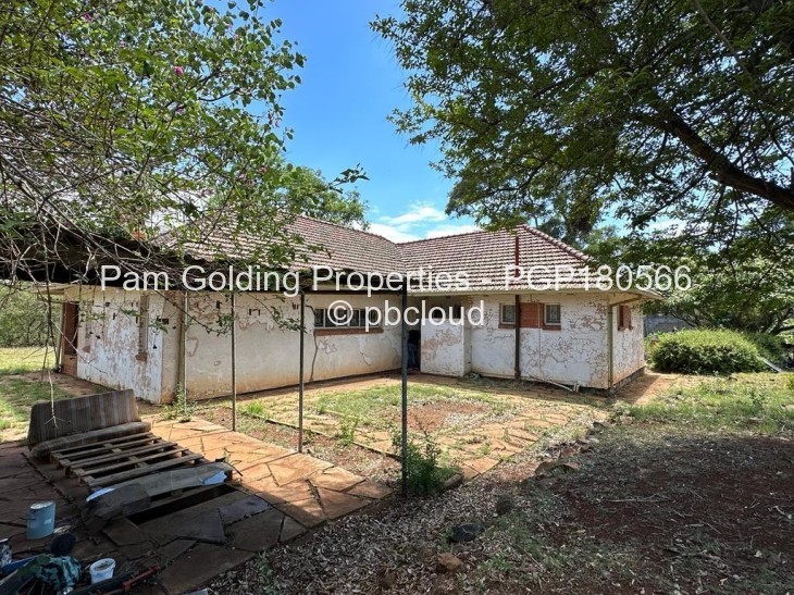 3 Bedroom House for Sale in Eloana, Bulawayo