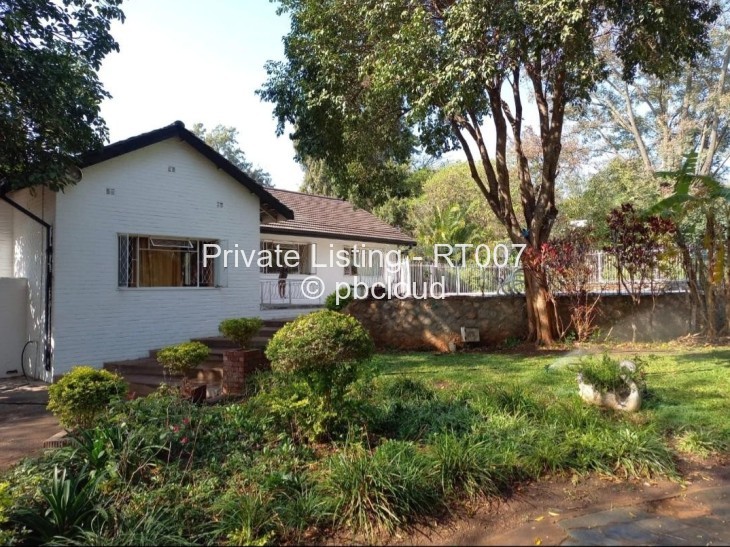 3 Bedroom House for Sale in Greenhill, Bulawayo