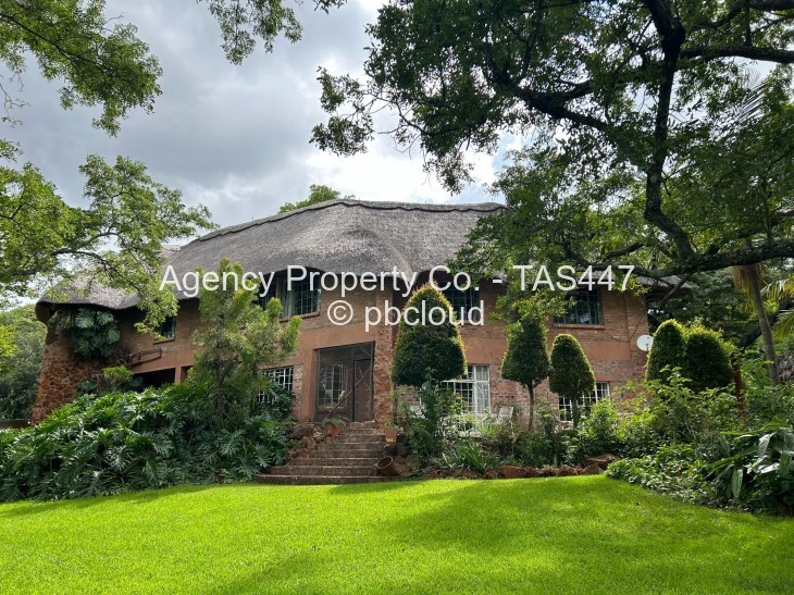 5 Bedroom House for Sale in Glen Forest, Harare