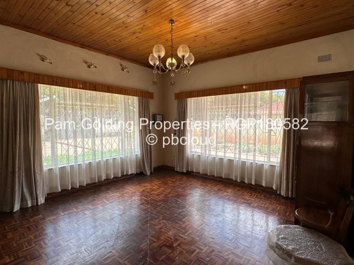 4 Bedroom House for Sale in Suburbs, Bulawayo