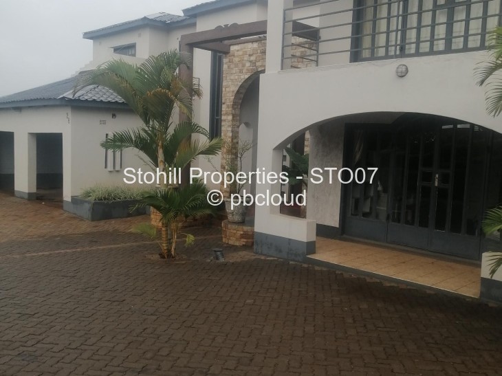 5 Bedroom House to Rent in Brookview, Harare