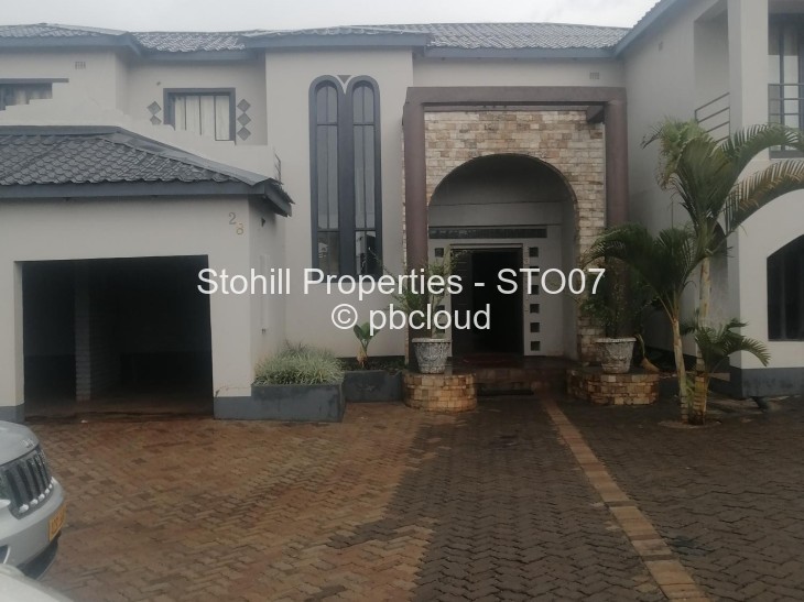 5 Bedroom House to Rent in Brookview, Harare