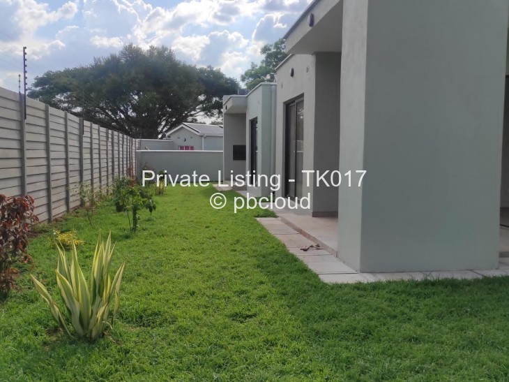 Townhouse/Complex/Cluster to Rent in Borrowdale West, Harare
