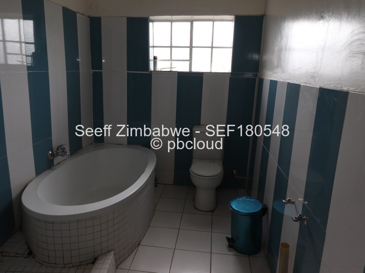 5 Bedroom House for Sale in Manresa, Harare