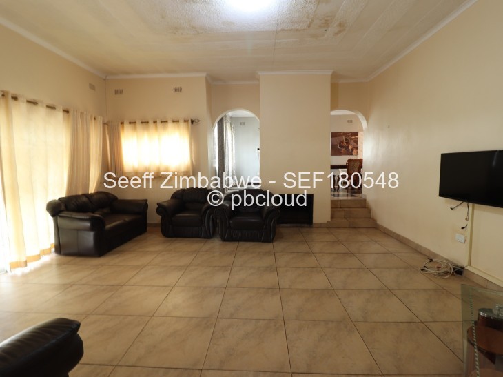 5 Bedroom House for Sale in Manresa, Harare