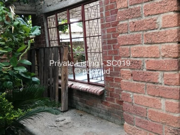 House for Sale in Chitungwiza, Chitungwiza