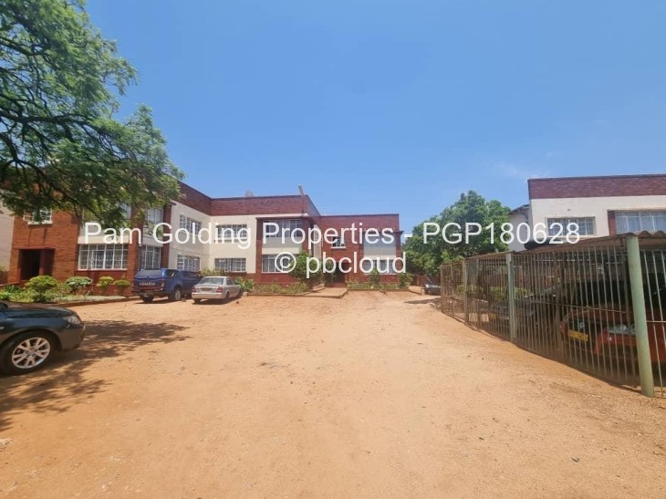 Flat/Apartment for Sale in Famona, Bulawayo