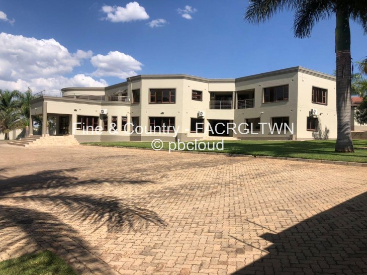 5 Bedroom House to Rent in Shawasha Hills, Harare