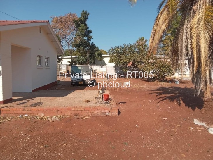 3 Bedroom House for Sale in Hillcrest, Bulawayo