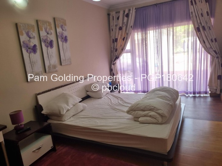 6 Bedroom House to Rent in Greystone Park, Harare