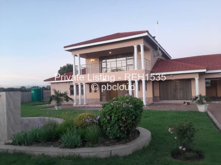 7 Bedroom House to Rent in Goodhope, Harare