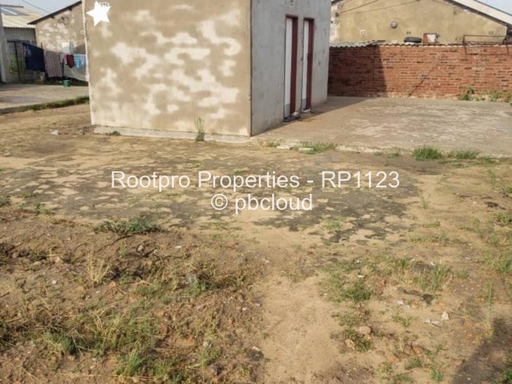2 Bedroom House for Sale in Budiriro, Harare