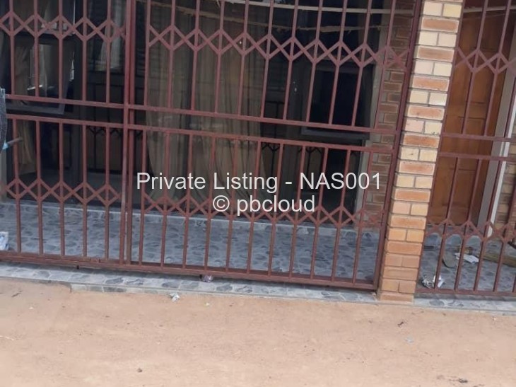 3 Bedroom House for Sale in Glen View, Harare