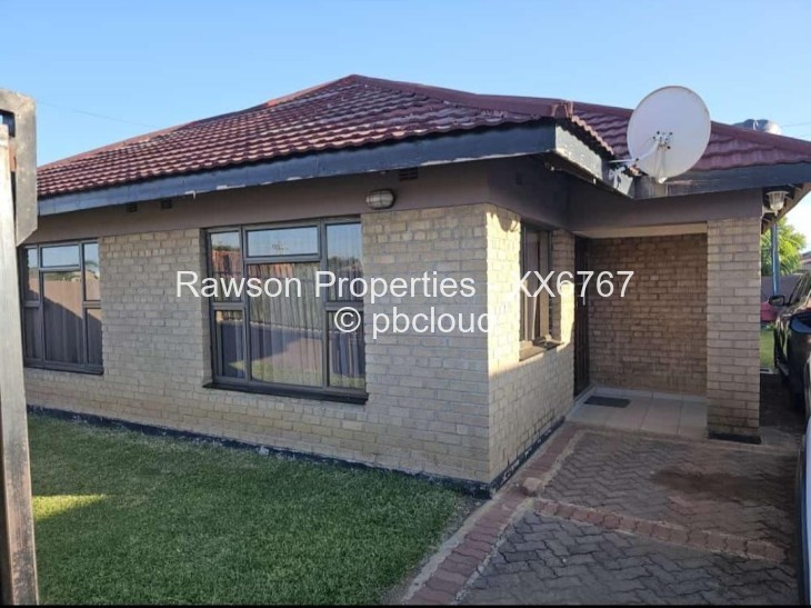 3 Bedroom House for Sale in Madokero Estates, Harare