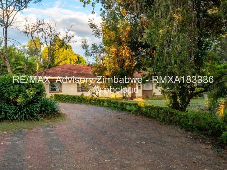 5 Bedroom House for Sale in The Grange, Harare