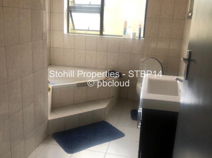 Flat/Apartment for Sale in Glen Lorne, Harare