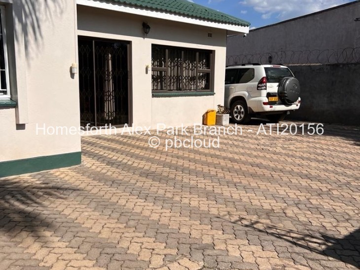 5 Bedroom House for Sale in Monavale, Harare