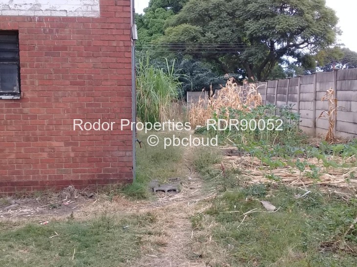 Industrial Property for Sale in Donnington, Bulawayo