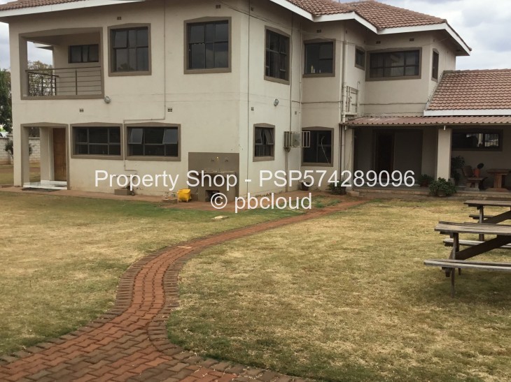 Commercial Property to Rent in Vainona, Harare