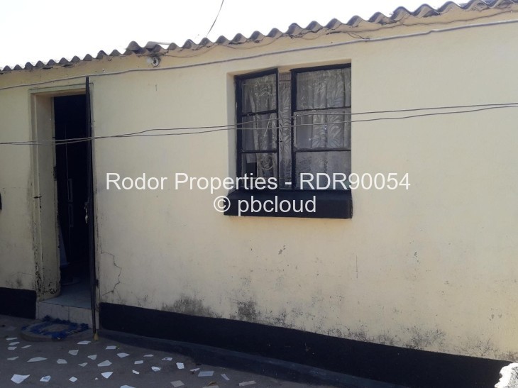 House for Sale in Mzilikazi, Bulawayo