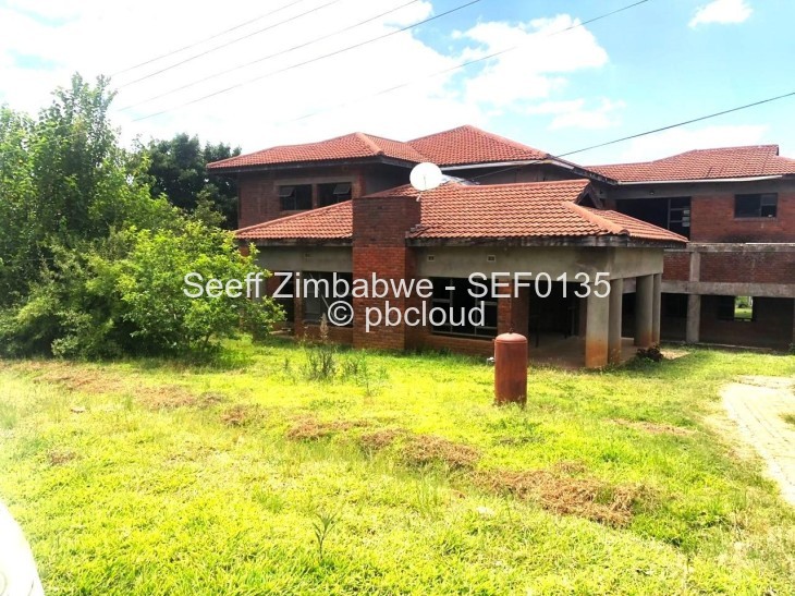 7 Bedroom House for Sale in Borrowdale, Harare