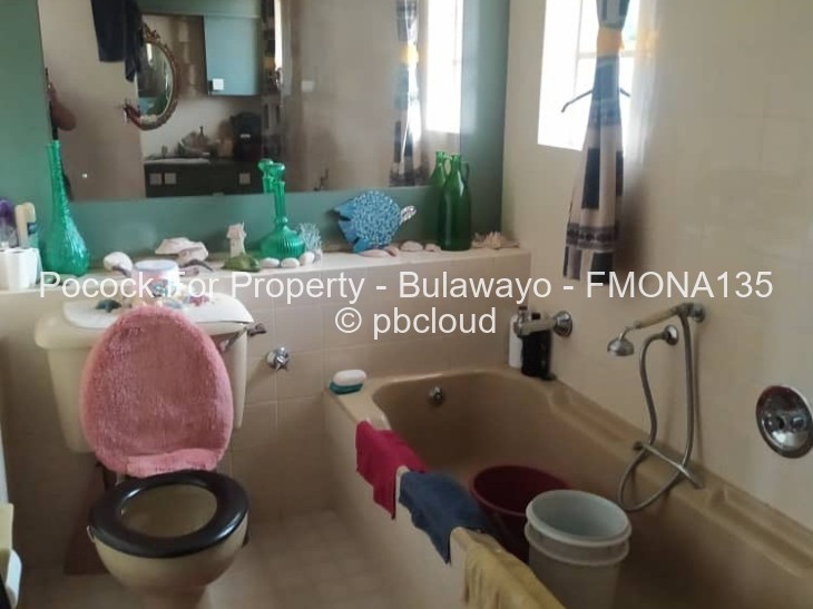 4 Bedroom House for Sale in Famona, Bulawayo