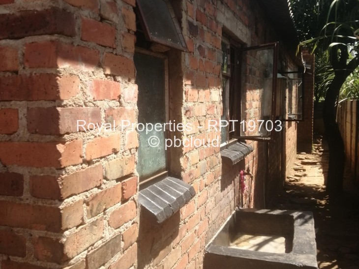 House for Sale in Dzivarasekwa, Harare