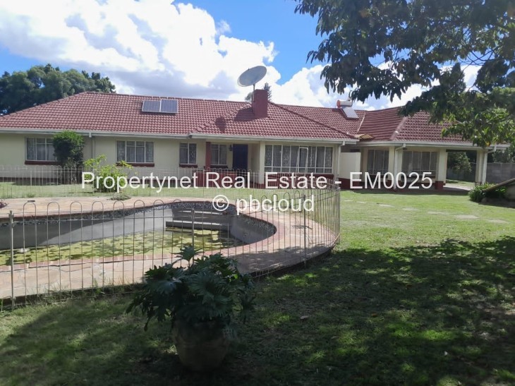 5 Bedroom House for Sale in Eastlea, Harare