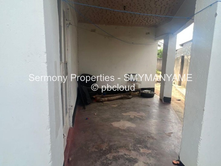 4 Bedroom House for Sale in Chitungwiza, Chitungwiza
