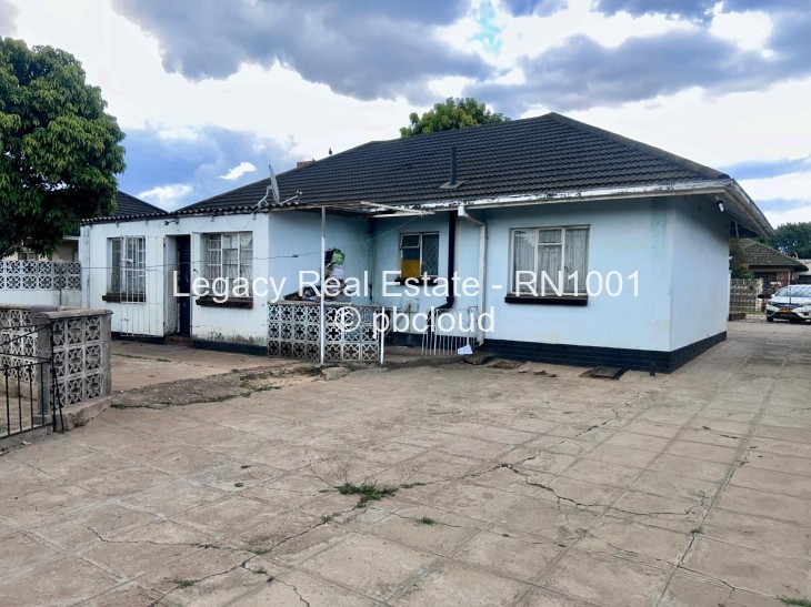 3 Bedroom House for Sale in Houghton Park, Harare