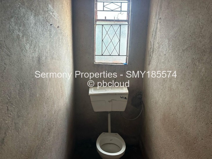 3 Bedroom House for Sale in Chitungwiza, Chitungwiza