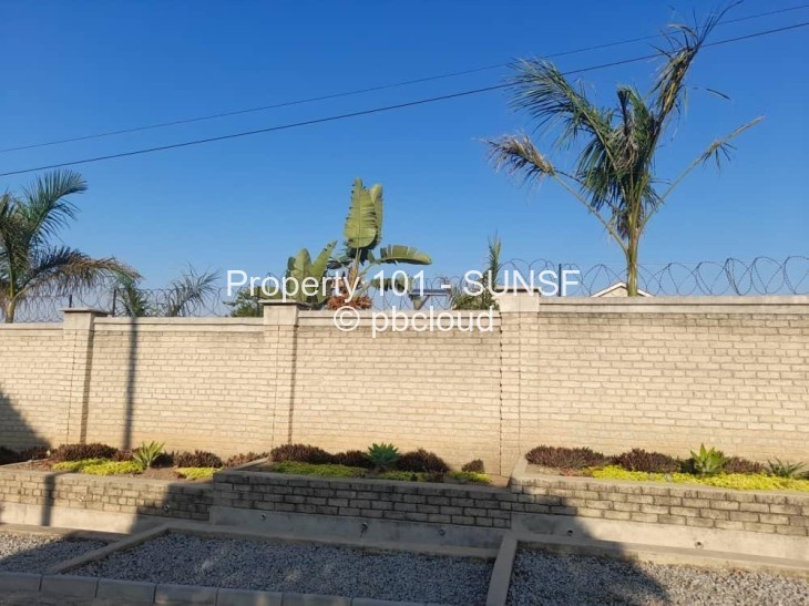 5 Bedroom House for Sale in Sunway City, Harare
