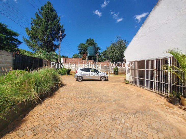 3 Bedroom House to Rent in Glen Lorne, Harare
