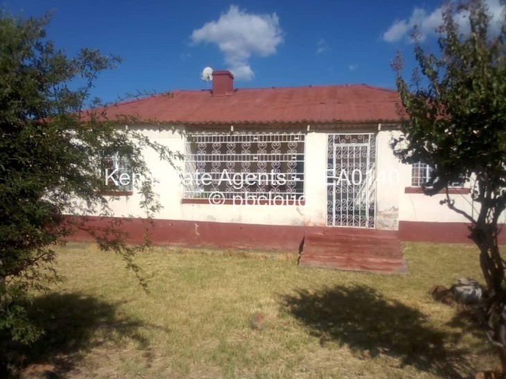 4 Bedroom House for Sale in Gumtree, Bulawayo