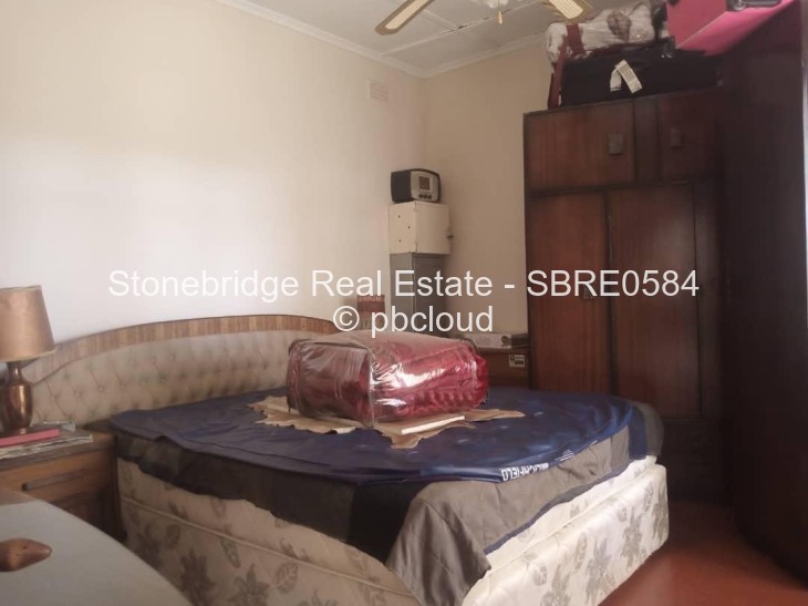 5 Bedroom House for Sale in Montgomery, Bulawayo