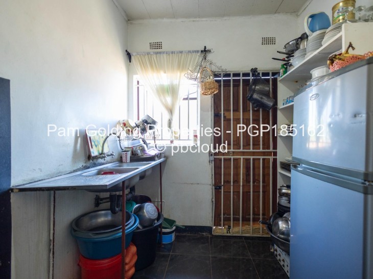 2 Bedroom House for Sale in Crowhill Views, Harare