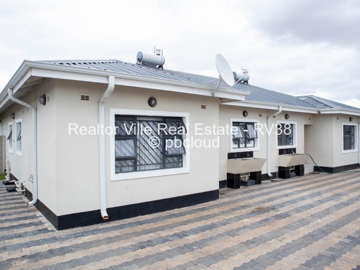 3 Bedroom Cottage/Garden Flat to Rent in Prospect, Harare