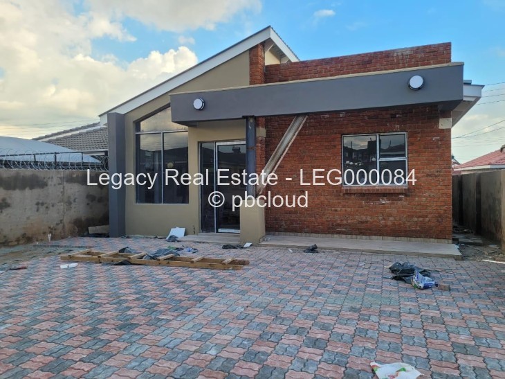 3 Bedroom House to Rent in Aspindale Park, Harare