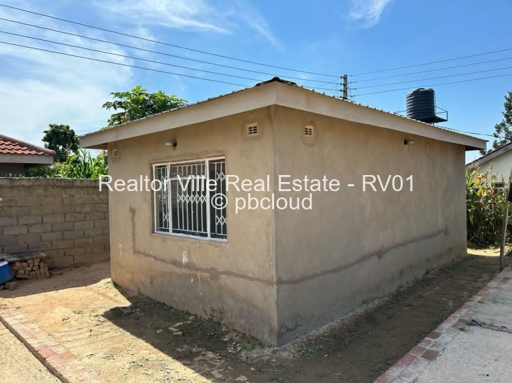 1 Bedroom Cottage/Garden Flat to Rent in Zimre Park, Harare