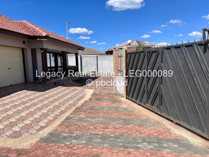 3 Bedroom House for Sale in Maranatha, Harare