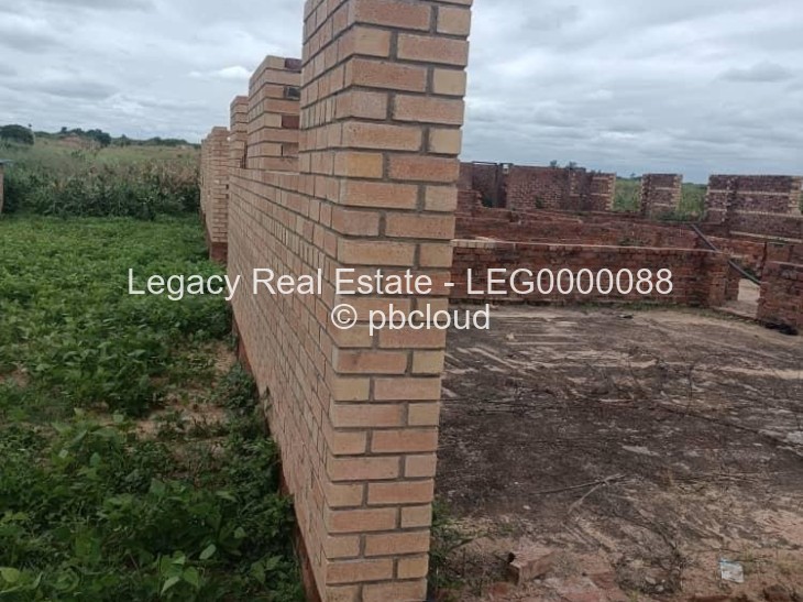5 Bedroom House for Sale in Southlea Park, Harare