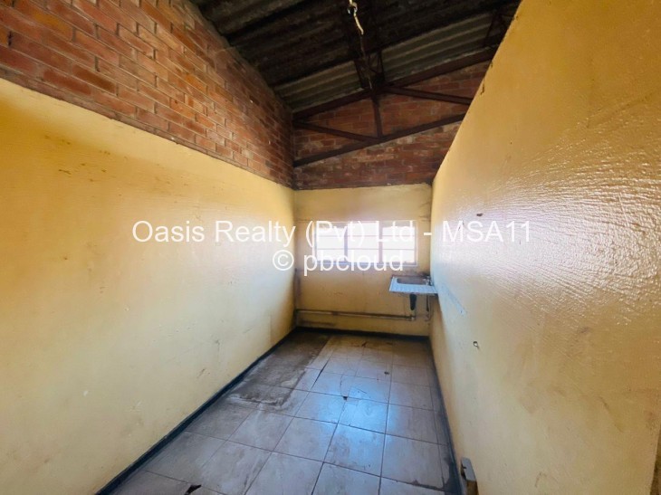 Industrial Property to Rent in Msasa, Harare