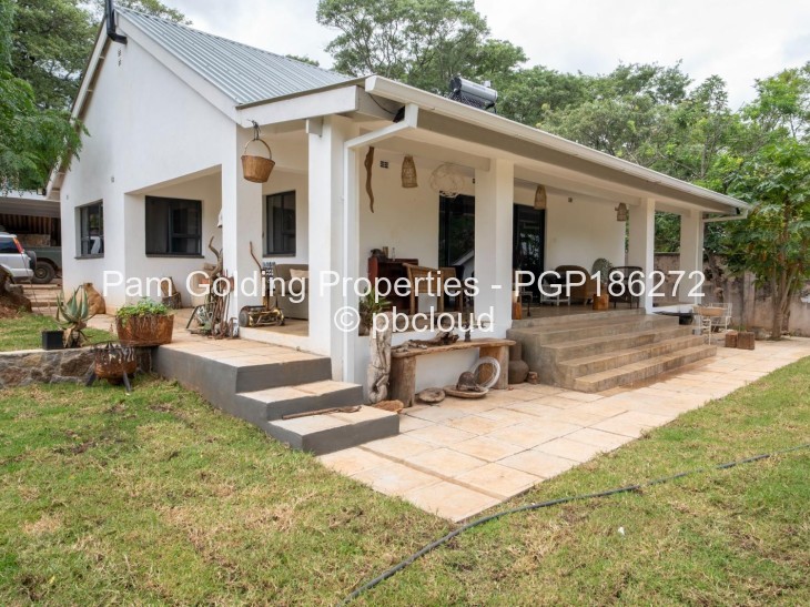 2 Bedroom House for Sale in Borrowdale Brooke, Harare