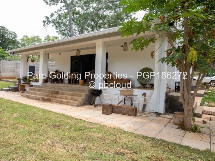 2 Bedroom House for Sale in Borrowdale Brooke, Harare