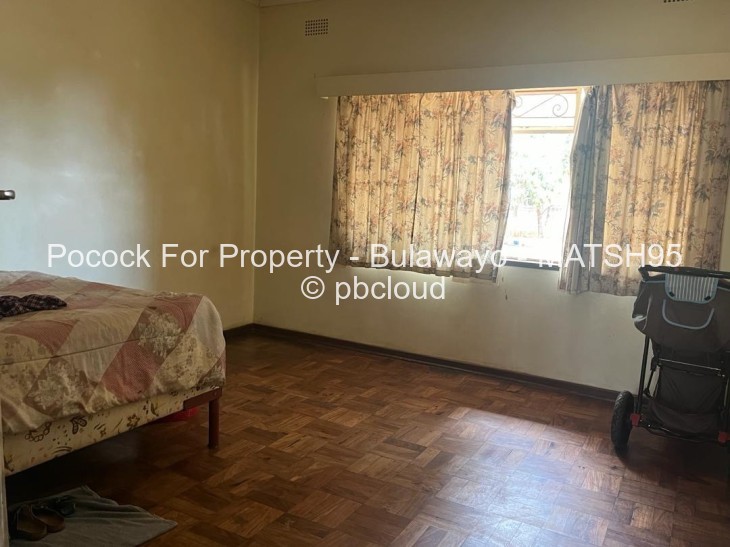 3 Bedroom House for Sale in Matsheumhlope, Bulawayo
