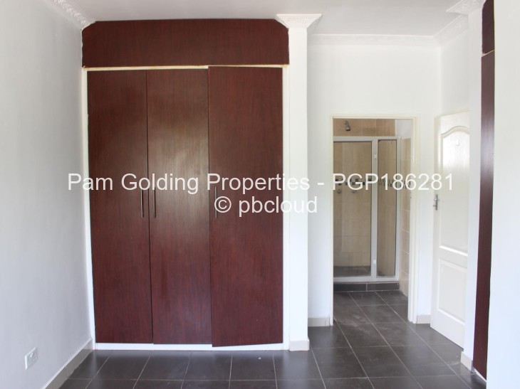 Flat/Apartment to Rent in Newlands, Harare