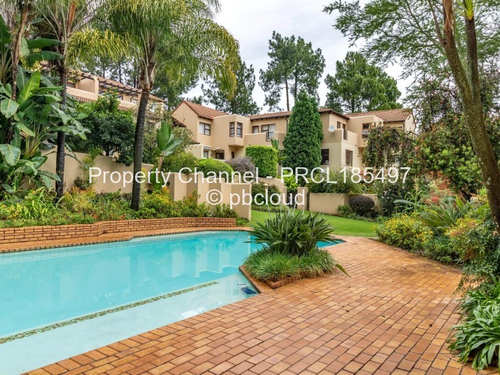 Townhouse/Complex/Cluster for Sale in Bryanston, Johannesburg